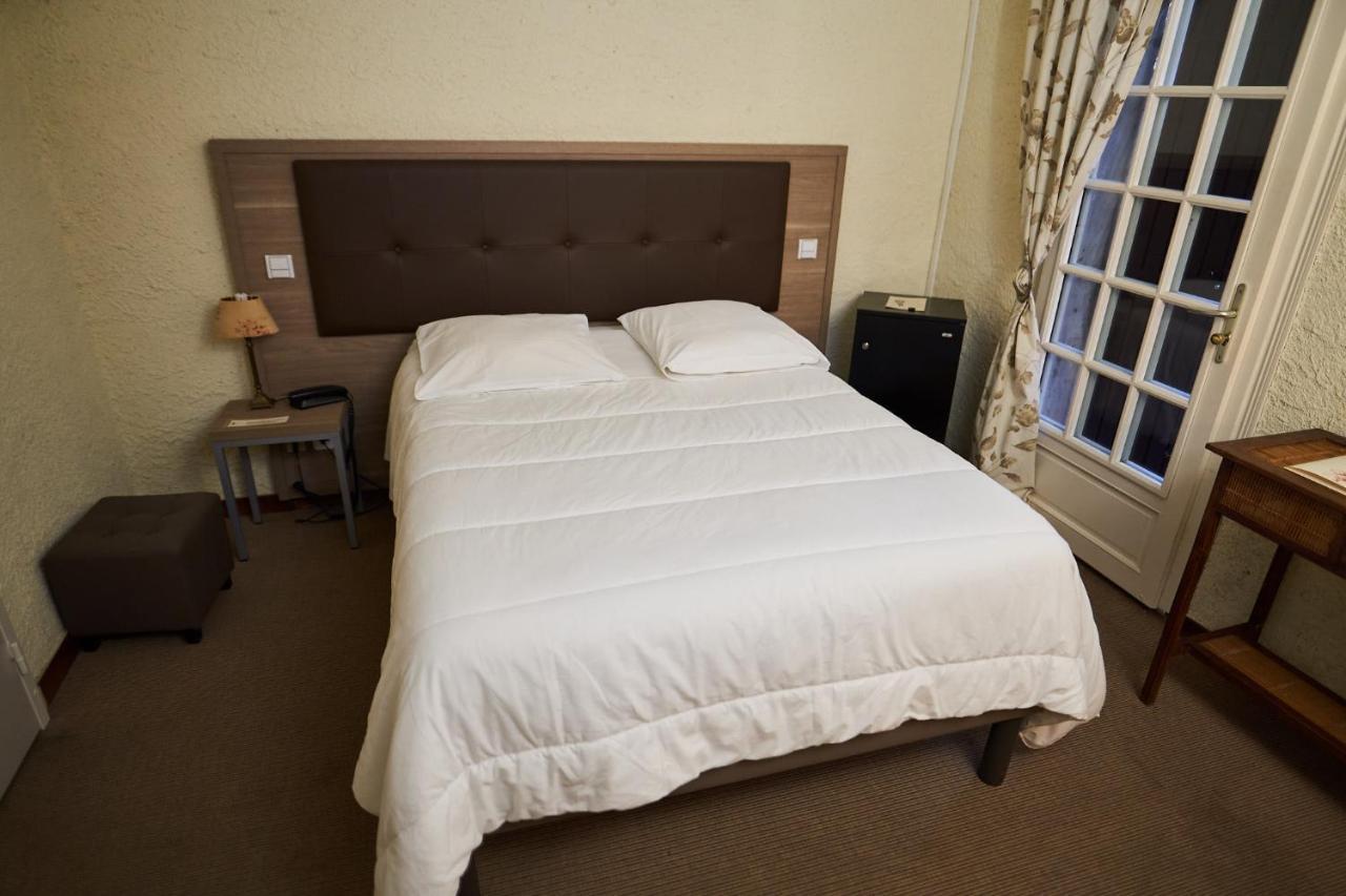Hotel La Flambee Μπερζεράκ Εξωτερικό φωτογραφία