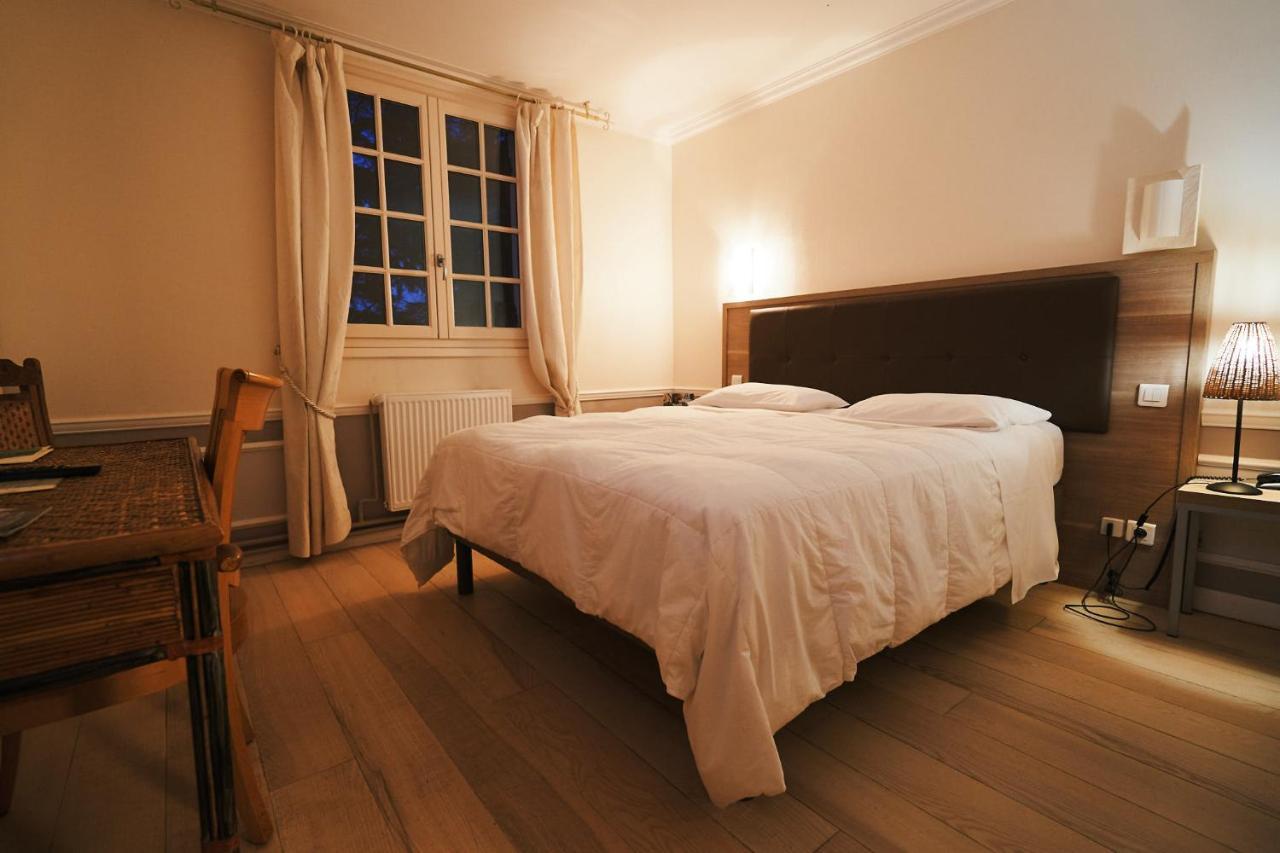 Hotel La Flambee Μπερζεράκ Εξωτερικό φωτογραφία